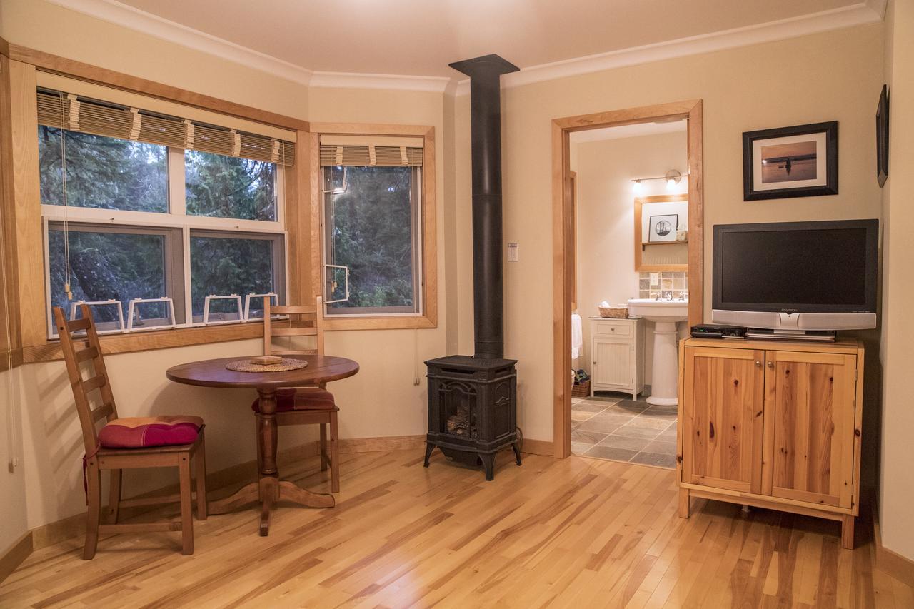Chesterman Hideaway Hotel Tofino Eksteriør billede