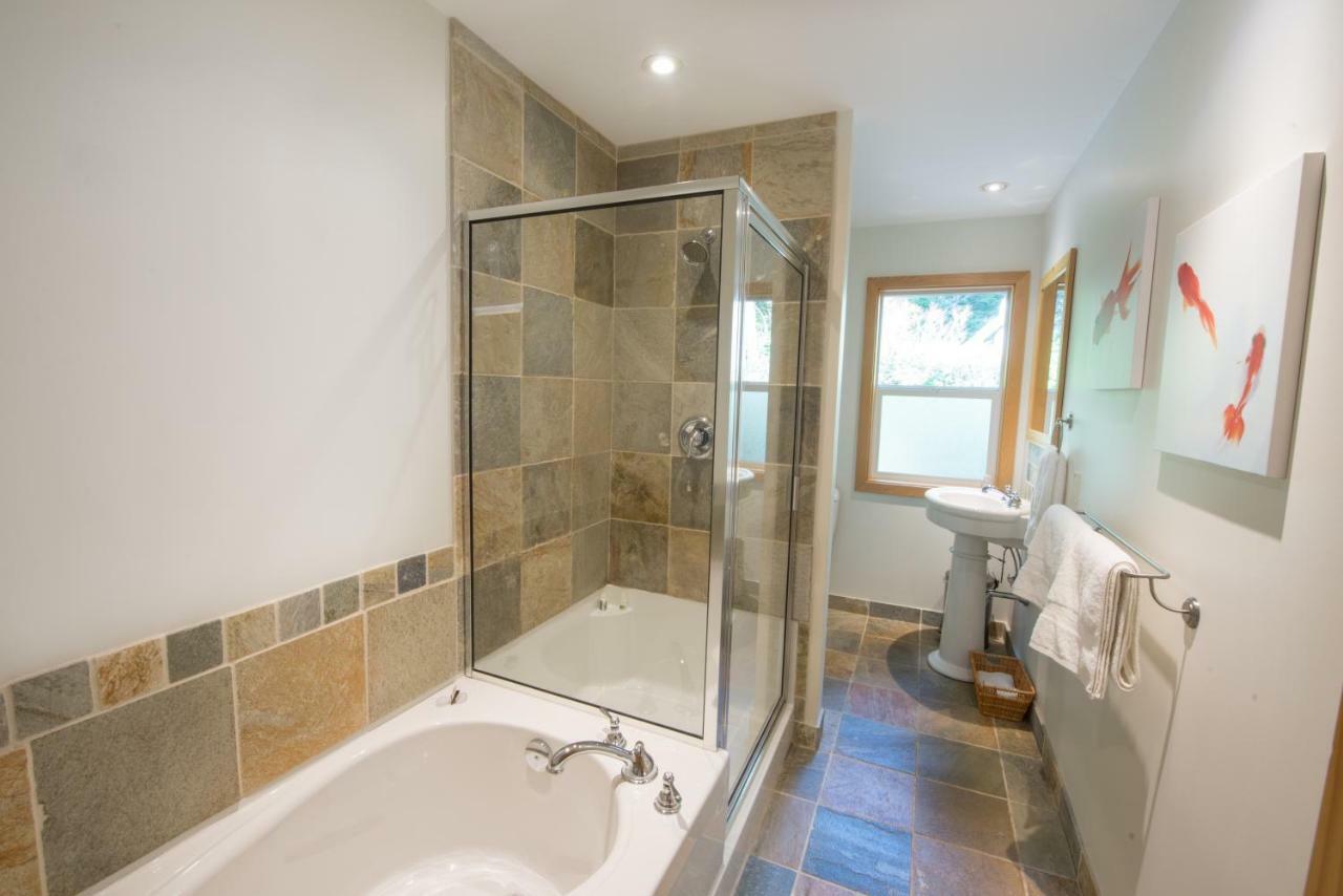 Chesterman Hideaway Hotel Tofino Eksteriør billede